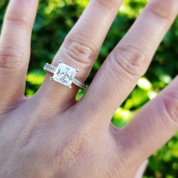 💎NEW💎 SOLID 925 SS SIMULATED DIAMOND RING - Picture 5 of 8